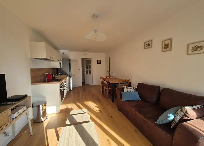 4 Personnes - Vue Proche - Fr-1-482-149 *